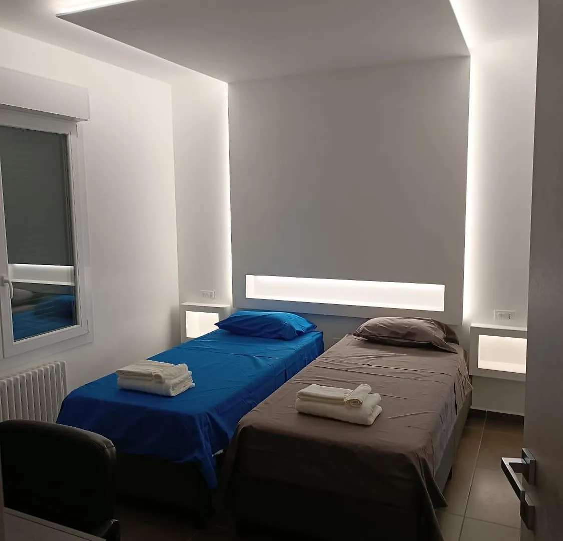 Civico 14 Holiday Rooms Suzzara