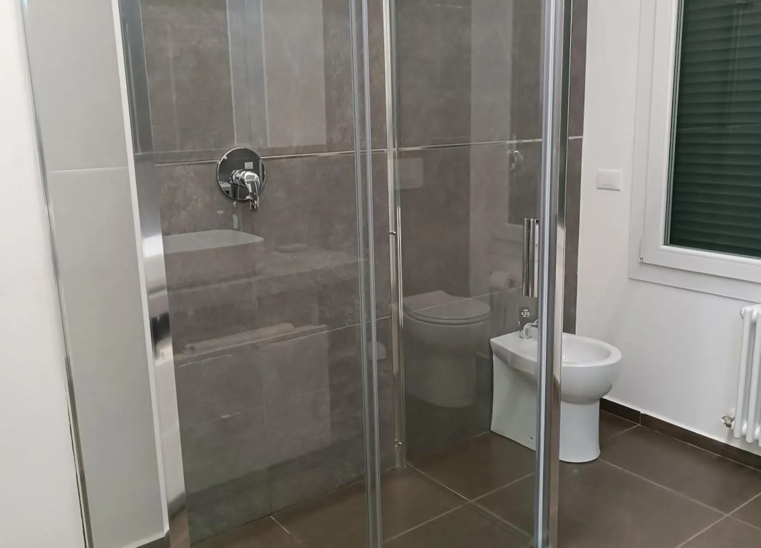 Civico 14 Holiday Rooms Suzzara 0*,  Italia