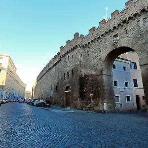  Appartamento Characteristic Just Beside The Vatican Italia